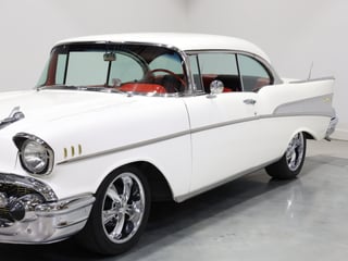 1957 Chevrolet Bel Air - Pillarless 2-Door Hardtop