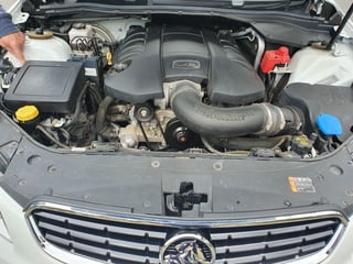 2015 VF SS Commodore Storm Ute - W310 pack