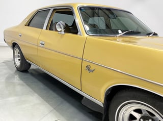 1976 Chrysler CL Valiant Regal SE - Topaz Gold Metallic