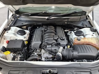 2012 Chrysler 300 SRT8 6.4L V8