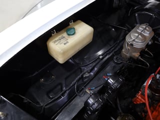 1972 Holden LJ Torana GTR XU1 - Glacier White