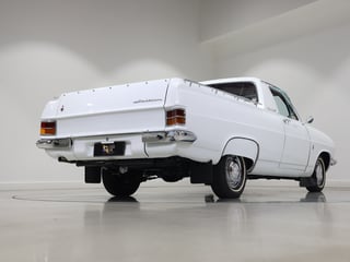 1967 Holden HR 186 S Utility - Grecian White