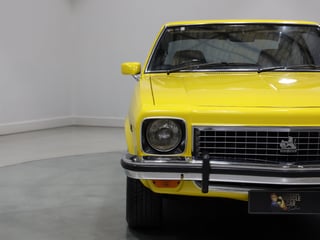 1977 Holden LX Torana SL 253 V8 Hatchback - Absinth Yellow