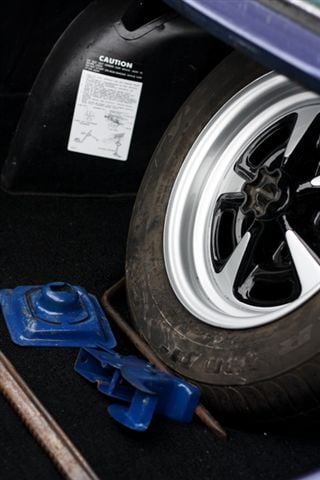 LX SLR 5000 Torana -