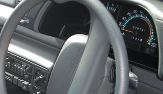 VN Commodore Executive 5 L V8