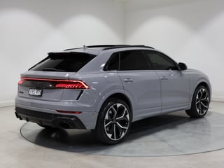 2024 Audi RSQ8 9,700km - Nardo Grey Enhanced 570 AWHP