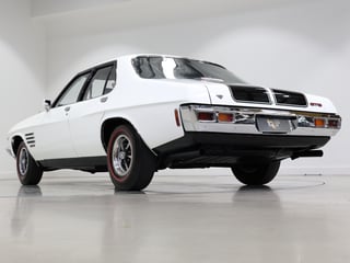 1974 Holden HQ Monaro GTS 308 4sp - Glacier White