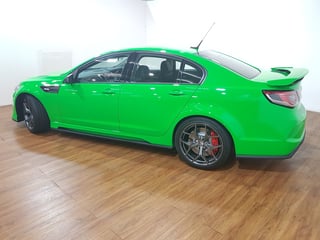 2017 HSV Gen F2 GTSR - Spitfire Green Manual