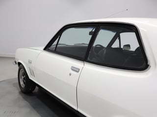 1972 Holden LJ GTR XU1 Tribute - Glacier White