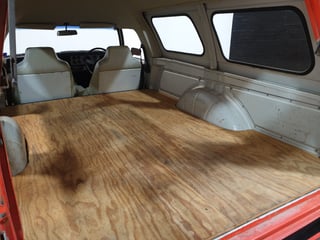 1977 HX Holden Sandman Panelvan