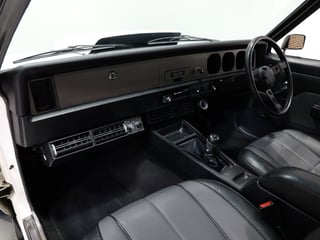 1977 Holden LX Torana SLR 5000 Tribute - Palais White 