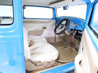 1932 Ford Tudor Hot Rod