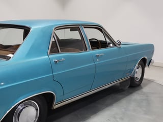 1971 Ford ZD Fairlane 302ci V8 - Teal Glow