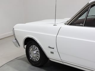 1971 Ford XY Fairmont 302 V8 - Ultra White