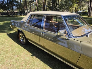 1973 Holden HQ Statesman DeVille 350 V8