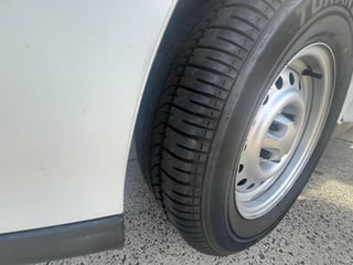 2000 VTII Commodore Executive  - Factory  5.7L Gen III LS1 6 spd Man