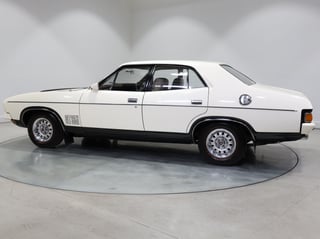 1973 Ford Falcon XB GT 4V - Polar White 