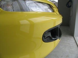 HSV GTS R Commodore #77