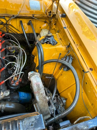 1971 Ford XY Falcon 500 GS 6cyl 250ci 2V - Toploader -Yellow Ochre 