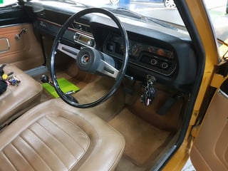 VG Valiant E31 Track Pack Pacer