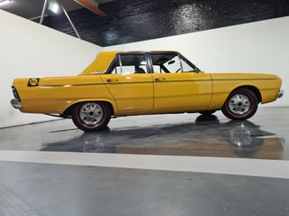 1970 VG Valiant Pacer