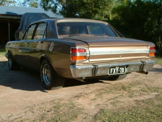 XY GS Falcon 351
