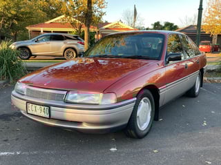 1990 VN Holden Calais 5.0 Litre V8