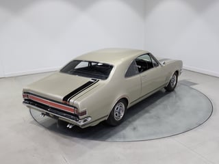 1968 Holden HK Monaro GTS 327 Bathurst - Silver Mink