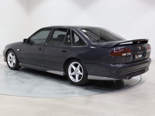 1993 HSV VR Senator 185i Build No 96 - Anthracite Grey Metallic