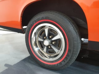 1977 HX Holden Sandman Panelvan