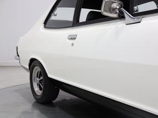 1972 Holden LJ GTR XU1 Tribute - Glacier White