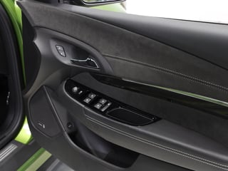 2016 HSV GTS W507 - Jungle Fever 3,218 km