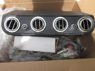 HJ Sandman Panelvan 253 V8