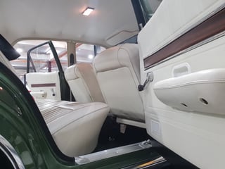 1971 XY Fairmont 302 V8