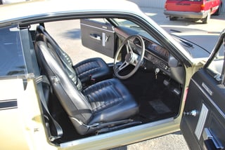 VH R/T E38 Valiant Charger