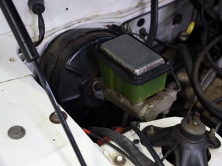 1979 Ford XD Fairmont Ghia 4.9L V8 - Sno White - 57,312km 