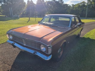 1971 Ford XY Falcon 500 - 351 T-Code Police Car