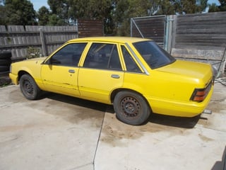 VK Commodore Ex Police Chaser