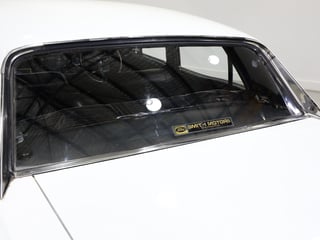 1971 Ford Falcon XY GT - Ultra White 