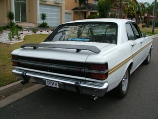 XY GT Falcon