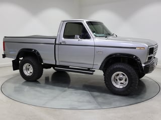 1982 Ford F-Series Pickup F100 RHD 4x4 - 351 V8