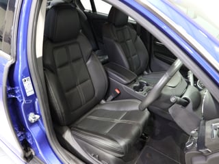 2016 Holden VF Series II SSV Commodore  - Slipstream Blue 