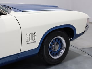 1973 Ford XA Falcon 500 Superbird - Polar White 