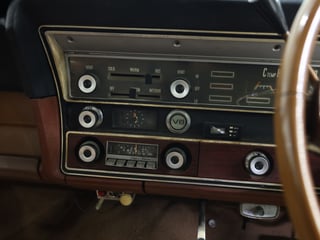 1971 Ford ZD Fairlane 302ci V8 - Teal Glow