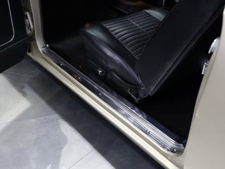 1968 Holden HK Monaro GTS 327 Bathurst - Silver Mink