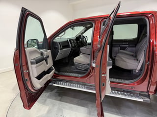 2018 Ford F150 XLT XTR 4x4 - 5.0L V8