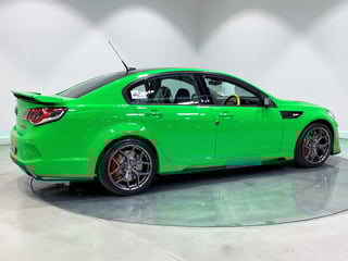 2017 HSV GEN-F2 GTSR Delivery km - Spitfire Green