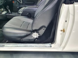 1977 LX Torana Hatchback A9X Replica