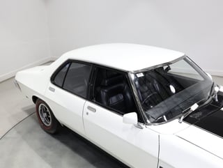 1974 Holden HQ Monaro GTS 308 4sp - Glacier White