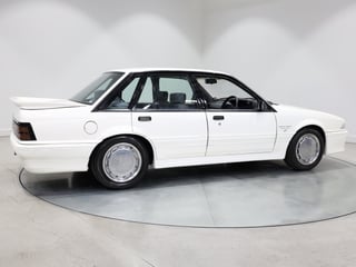 1987 HDT VL Brock Commodore Group 3 Signature Series - Build No 4175